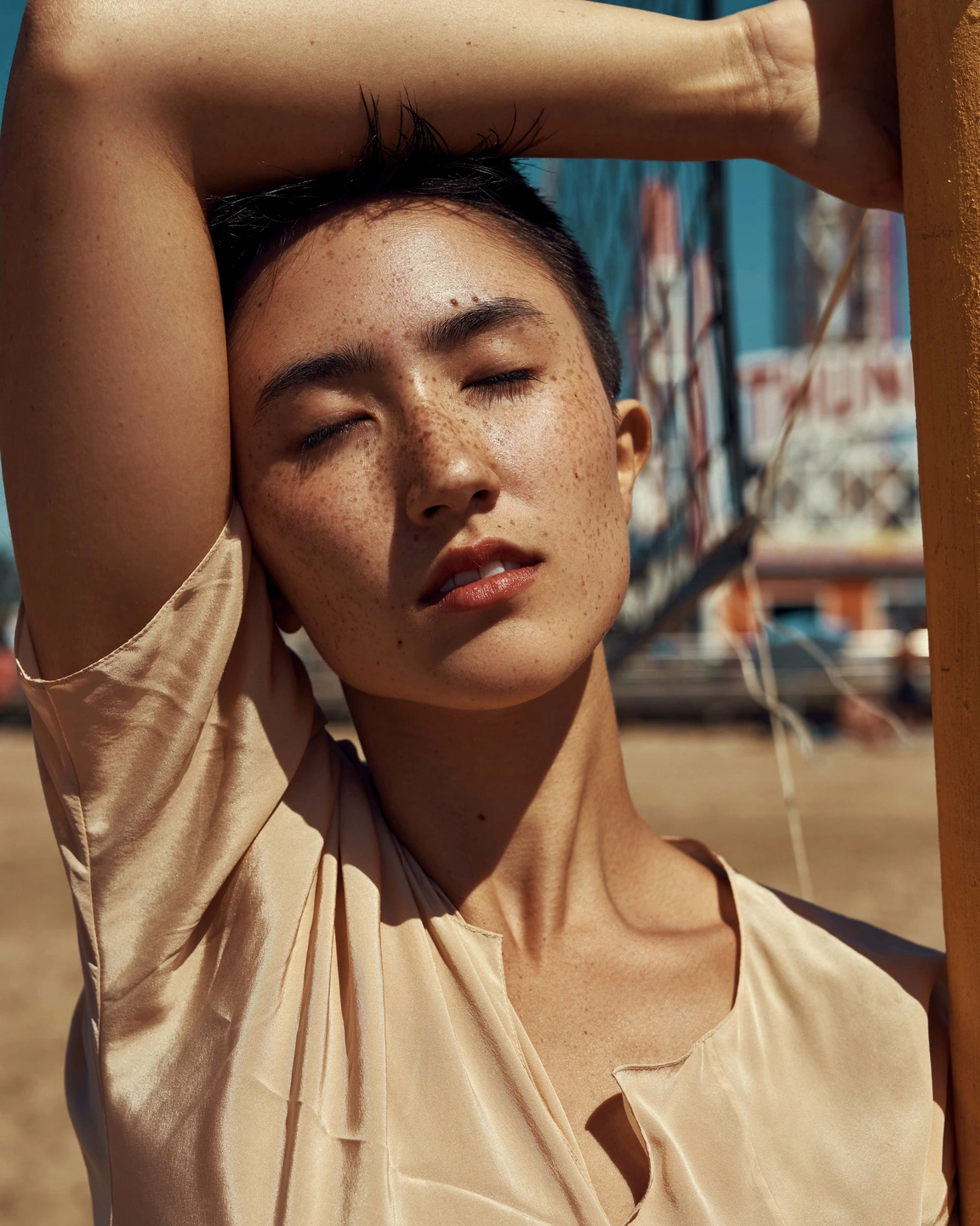Sunlit portrait with added fine film grain
